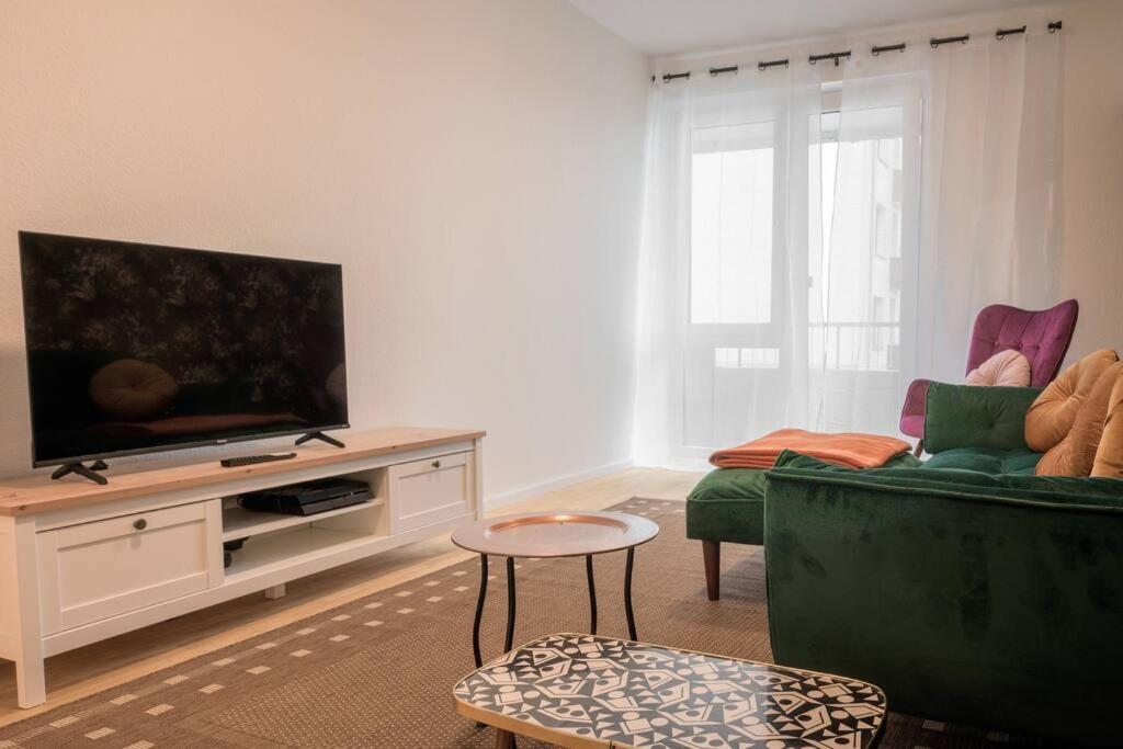 Georgys Space Apartment